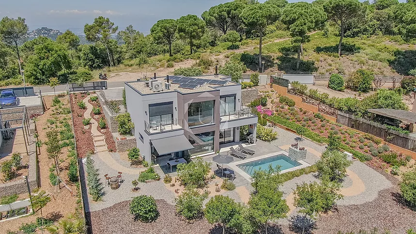 CASA BORICUA